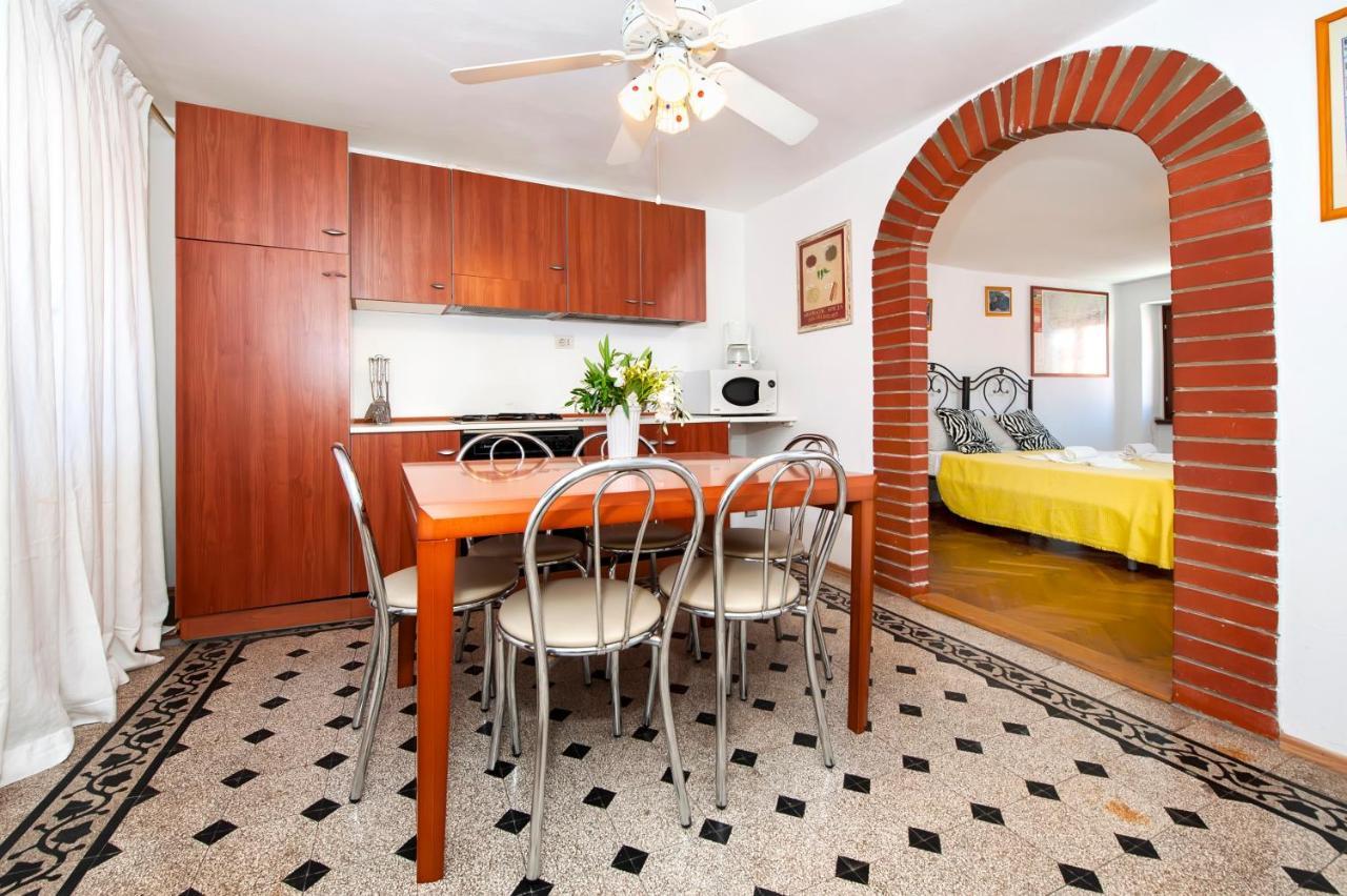 Apartment Carera Seaview